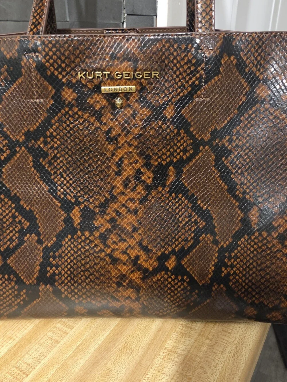 Kurt Geiger NWT Brown Snakeskin Tote & Dustbag